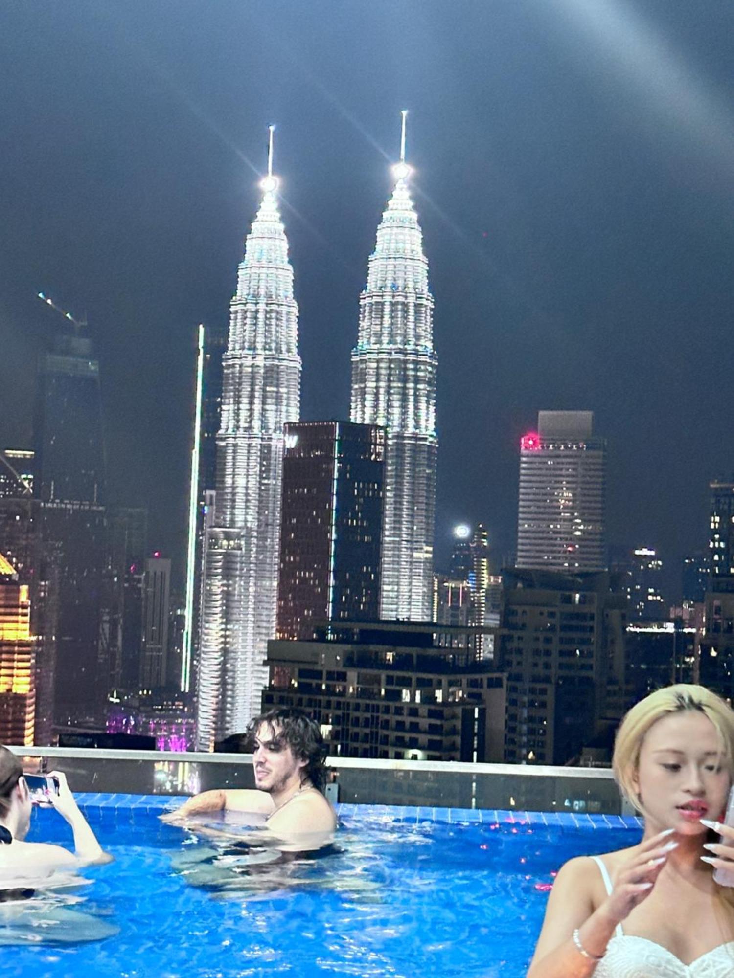 The Luxe Infinitum Klcc By Kl Malaysia Apartment Kuala Lumpur Exterior photo